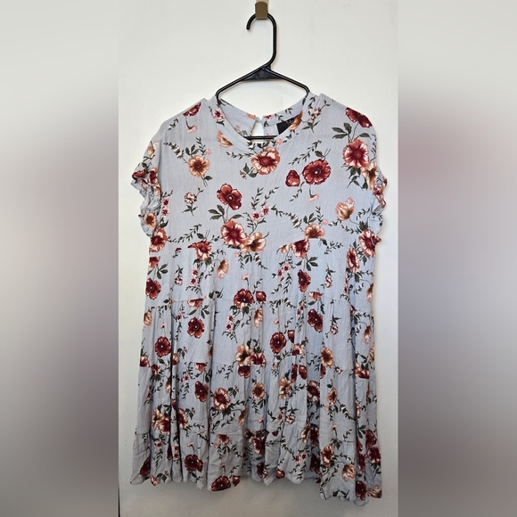 179. Bighit Floral Print Women's Top - Picture 1 of 2